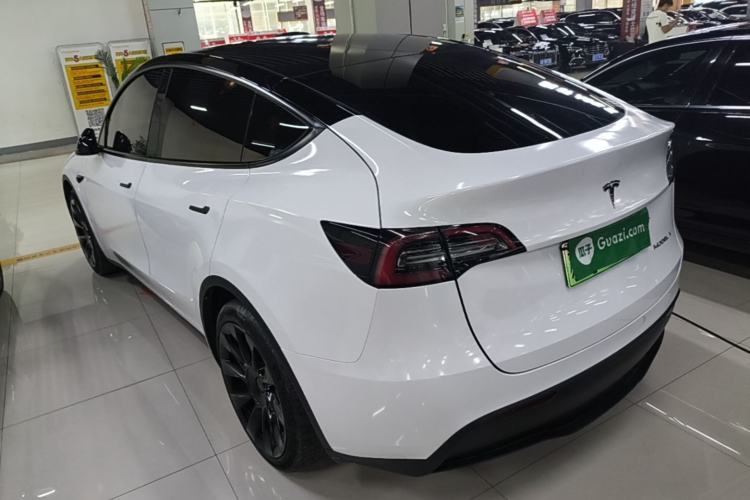 Used Tesla Model Y 2022 Rear-Wheel-Drive Version Rear Left 45 Deg