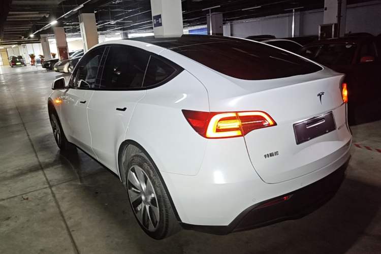 Used Tesla Model Y 2022 Revised Version Long-Range All-Wheel Drive Rear Left 45 Deg