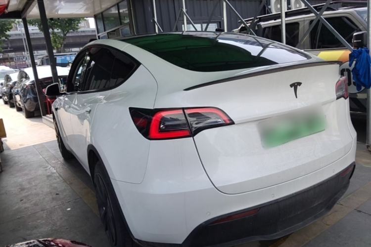 Used Tesla Model Y 2022 Long-Range All-Wheel-Drive Version Rear Left 45 Deg