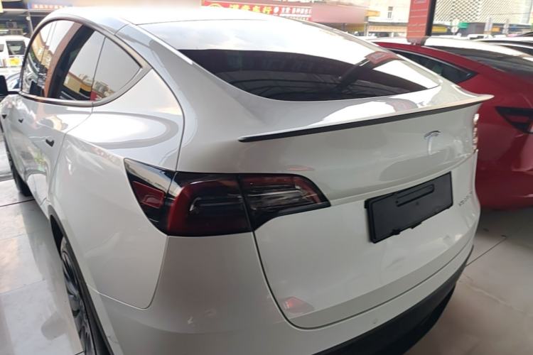 Used Tesla Model Y 2022 Rear-Wheel-Drive Version Rear Left 45 Deg