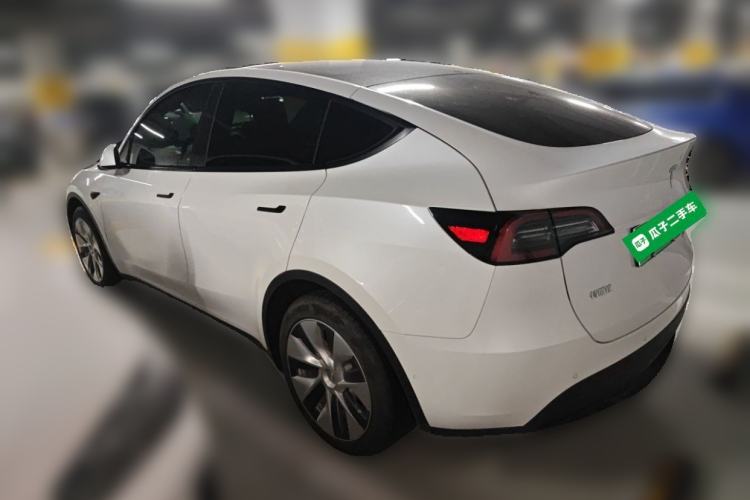 Used Tesla Model Y 2022 Rear-Wheel-Drive Version Rear Left 45 Deg
