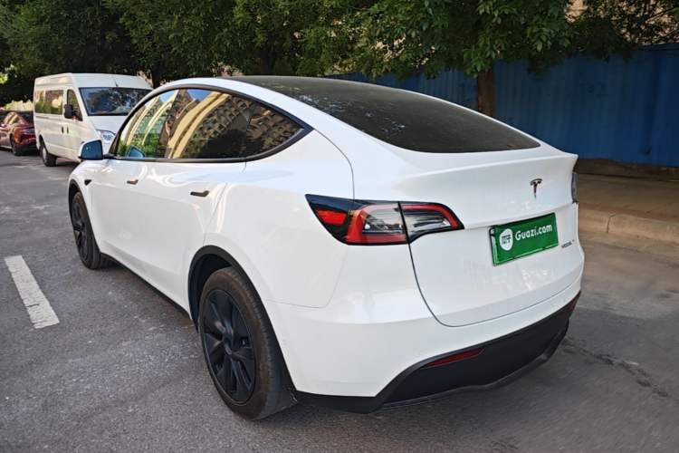 Used Tesla Model Y 2022 Rear-Wheel-Drive Version Rear Left 45 Deg