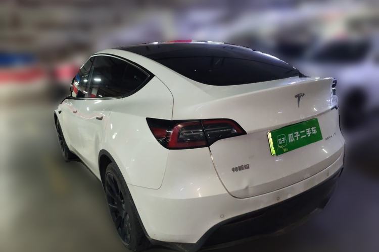 Used Tesla Model Y 2022 Rear-Wheel-Drive Version Rear Left 45 Deg