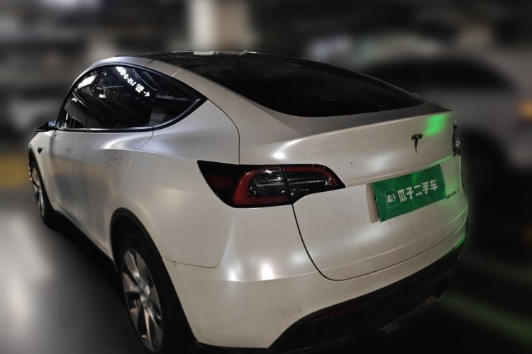 Used Tesla Model Y 2022 Long-Range All-Wheel-Drive Version Rear Left 45 Deg