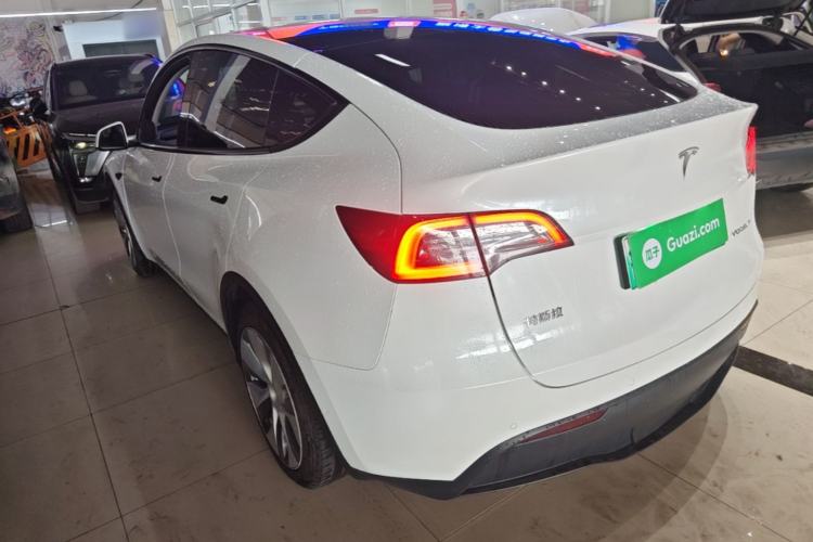 Used Tesla Model Y 2022 Rear-Wheel-Drive Version Rear Left 45 Deg