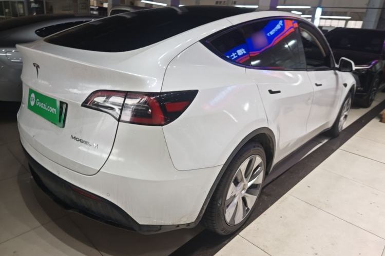Used Tesla Model Y 2022 Rear-Wheel-Drive Version Rear Right 45 Deg
