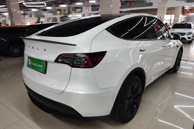 Used Tesla Model Y 2022 Long-Range All-Wheel-Drive Version Rear Right 45 Deg