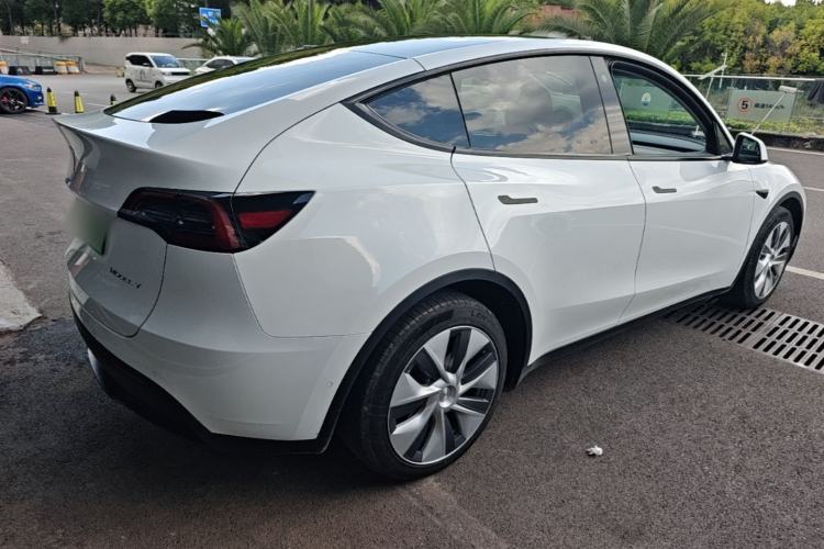 Used Tesla Model Y 2022 Revised Version Long-Range All-Wheel Drive Rear Right 45 Deg
