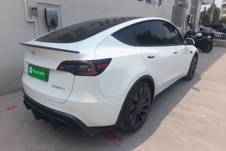 Used Tesla Model Y 2022 Performance High-Performance All-Wheel-Drive Version Rear Right 45 Deg