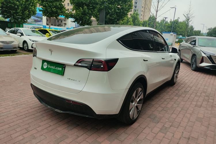 Used Tesla Model Y 2022 Long-Range All-Wheel-Drive Version Rear Right 45 Deg
