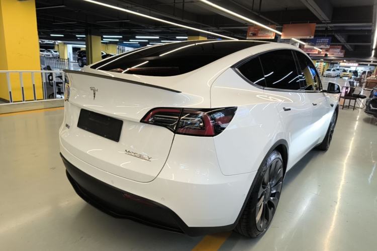 Used Tesla Model Y 2022 Performance High-Performance All-Wheel-Drive Version Rear Right 45 Deg
