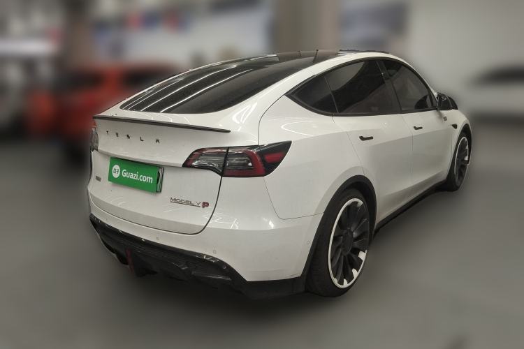 Used Tesla Model Y 2022 Performance High-Performance All-Wheel-Drive Version Rear Right 45 Deg