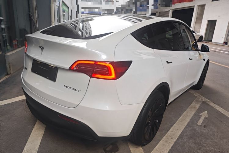 Used Tesla Model Y 2022 Long-Range All-Wheel-Drive Version Rear Right 45 Deg