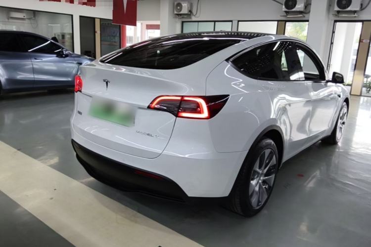 Used Tesla Model Y 2022 Revised Version Long-Range All-Wheel Drive Rear Right 45 Deg
