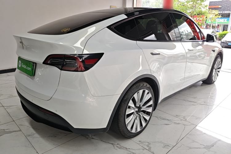 Used Tesla Model Y 2022 Rear-Wheel-Drive Version Rear Right 45 Deg