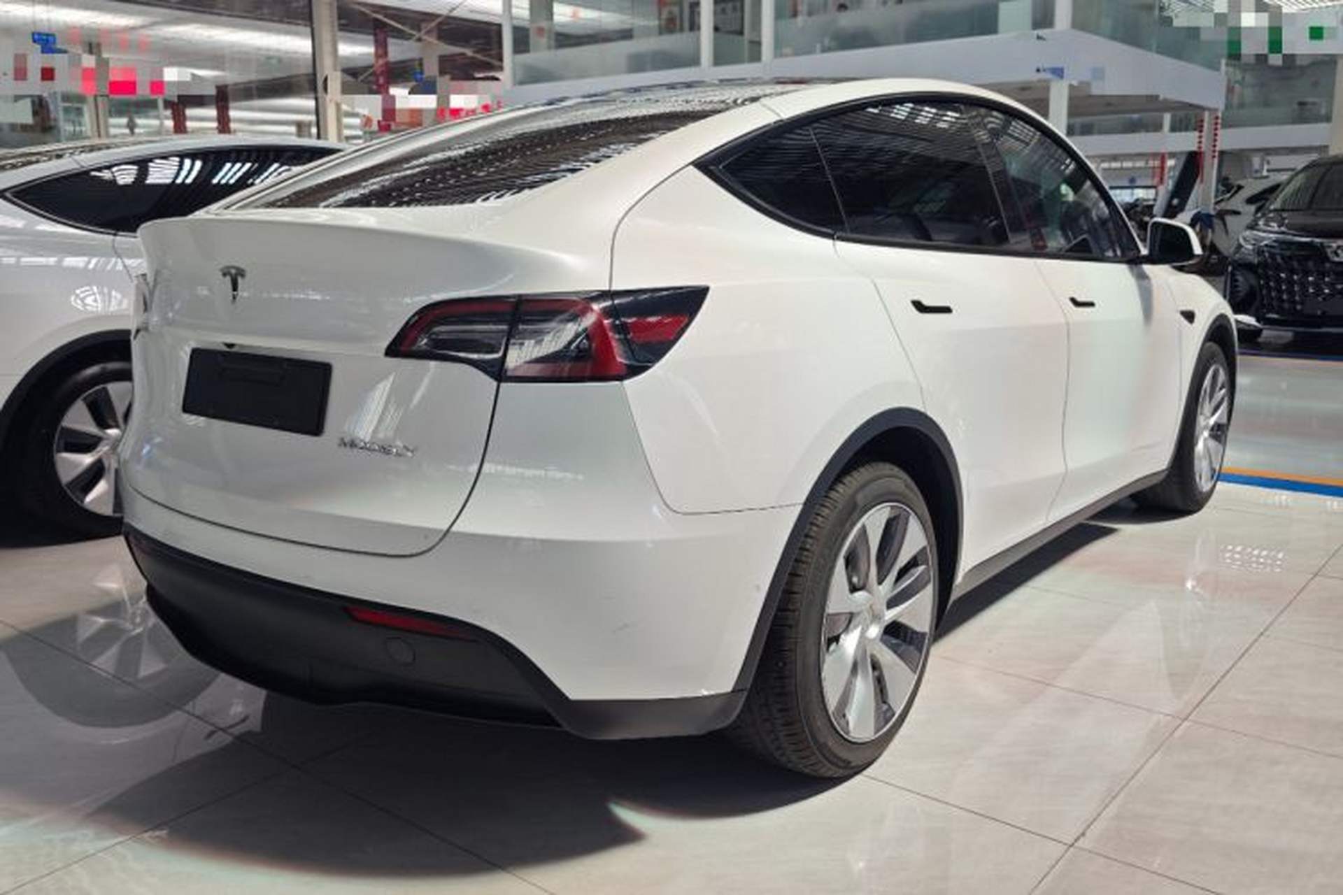 Used Tesla Model Y 2022 Rear-Wheel-Drive Version Rear Right 45 Deg