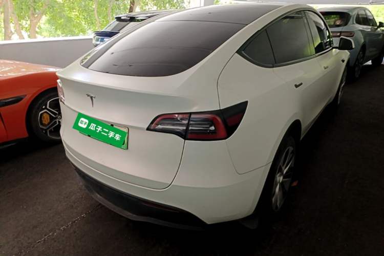 Used Tesla Model Y 2022 Long-Range All-Wheel-Drive Version Rear Right 45 Deg