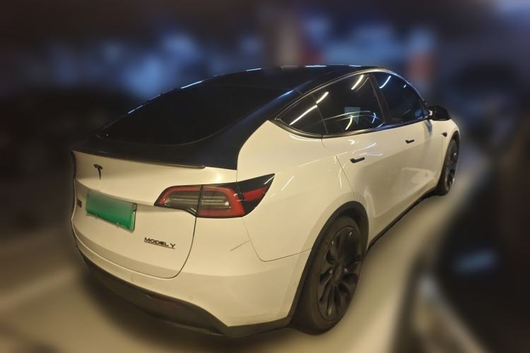Used Tesla Model Y 2022 Performance High-Performance All-Wheel-Drive Version Rear Right 45 Deg