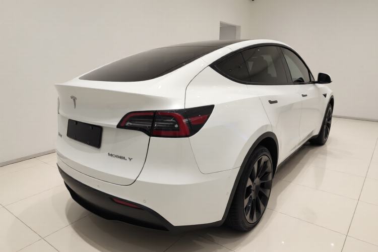 Used Tesla Model Y 2022 Rear-Wheel-Drive Version Rear Right 45 Deg