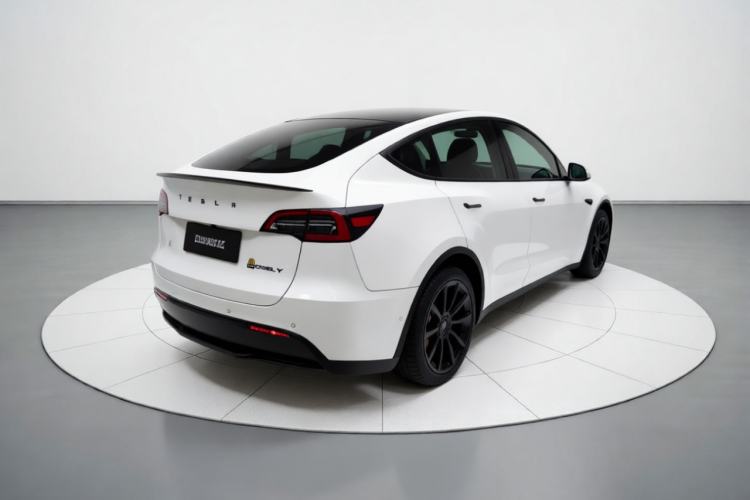 Used Tesla Model Y 2022 Rear-Wheel-Drive Version Rear Right 45 Deg