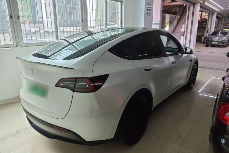 Used Tesla Model Y 2022 Rear-Wheel-Drive Version Rear Right 45 Deg
