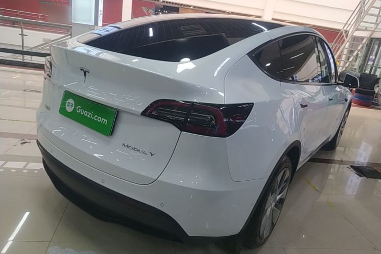 Used Tesla Model Y 2022 Rear-Wheel-Drive Version Rear Right 45 Deg