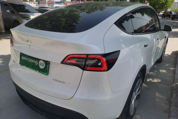 Used Tesla Model Y 2022 Rear-Wheel-Drive Version Rear Right 45 Deg