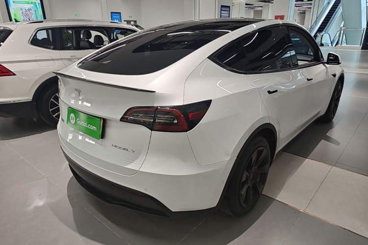 Used Tesla Model Y 2022 Revised Version Rear-Wheel Drive Rear Right 45 Deg