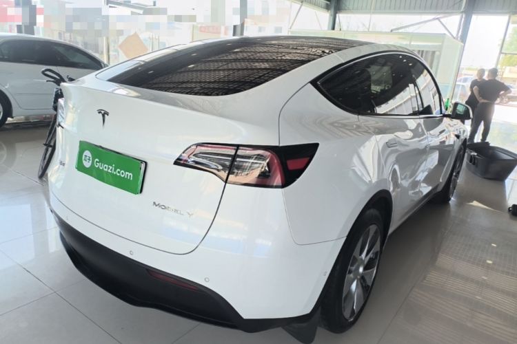 Used Tesla Model Y 2022 Rear-Wheel-Drive Version Rear Right 45 Deg