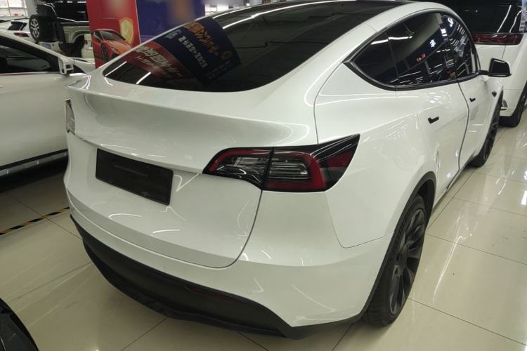 Used Tesla Model Y 2022 Rear-Wheel-Drive Version Rear Right 45 Deg