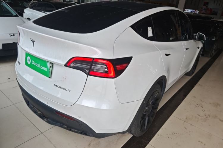 Used Tesla Model Y 2022 Rear-Wheel-Drive Version Rear Right 45 Deg