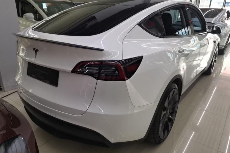 Used Tesla Model Y 2022 Performance High-Performance All-Wheel-Drive Version Rear Right 45 Deg