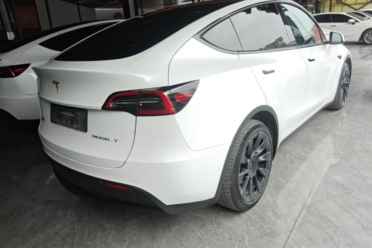 Used Tesla Model Y 2022 Long-Range All-Wheel-Drive Version Rear Right 45 Deg