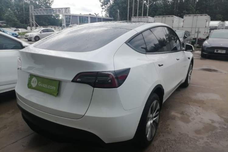 Used Tesla Model Y 2022 Long-Range All-Wheel-Drive Version Rear Right 45 Deg