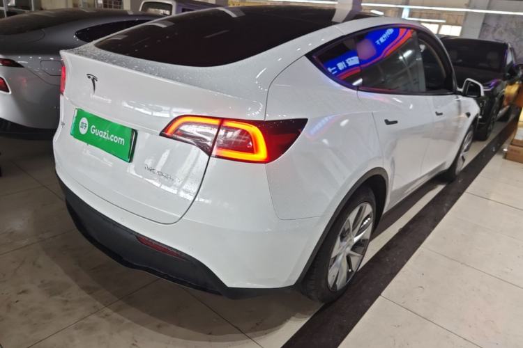 Used Tesla Model Y 2022 Rear-Wheel-Drive Version Rear Right 45 Deg