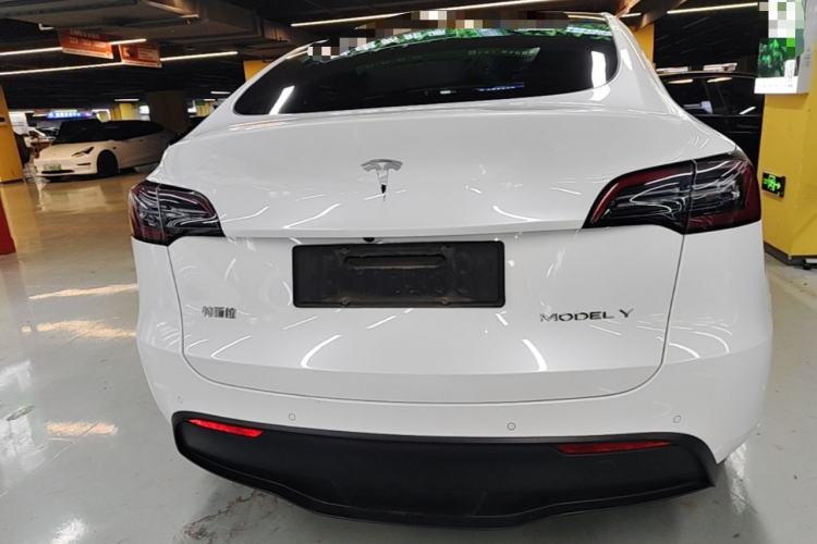 Used Tesla Model Y 2022 Long-Range All-Wheel-Drive Version Rear
