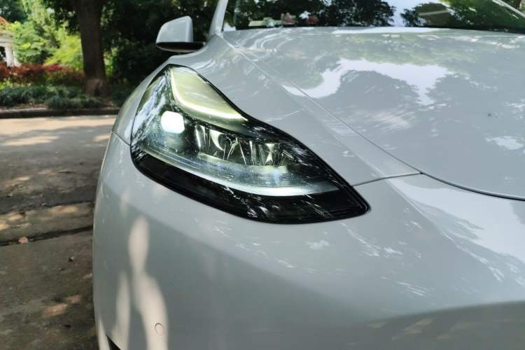 Used Tesla Model Y 2022 Revised Version Rear-Wheel Drive Right Front Headlight