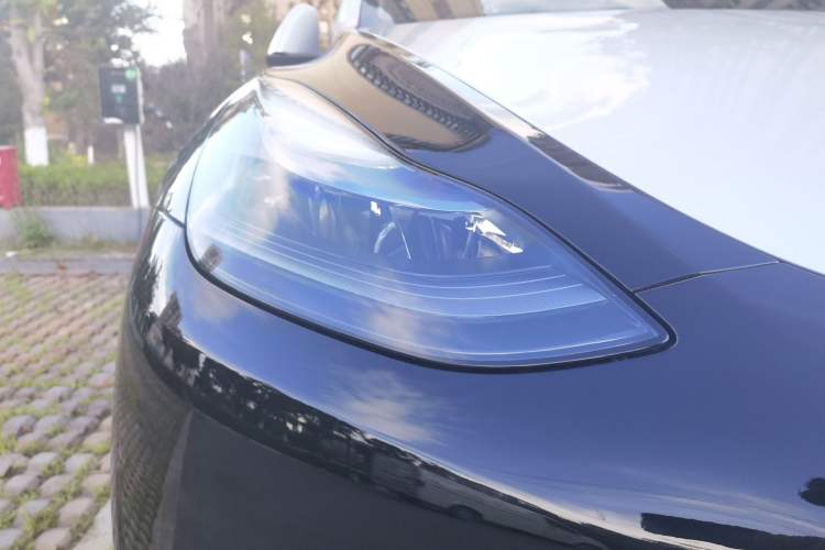 Used Tesla Model Y 2022 Revised Version Rear-Wheel Drive Right Front Headlight
