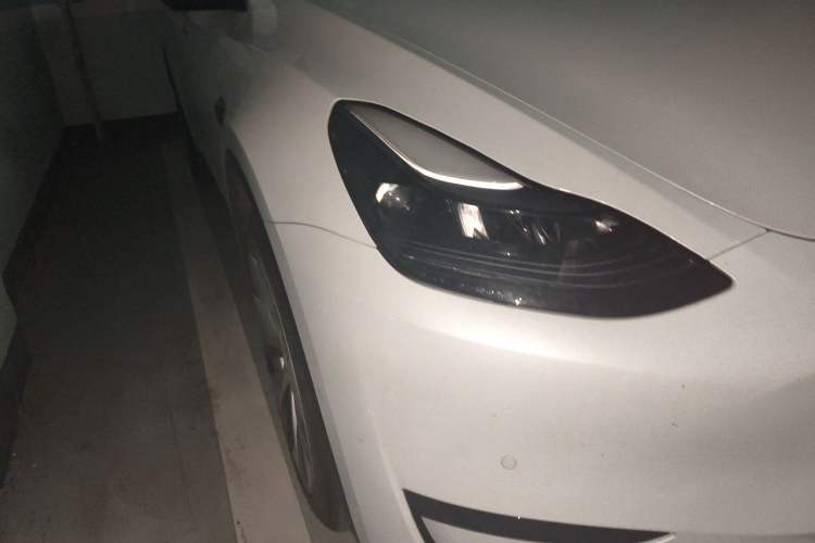 Used Tesla Model Y 2022 Revised Version Rear-Wheel Drive Right Front Headlight