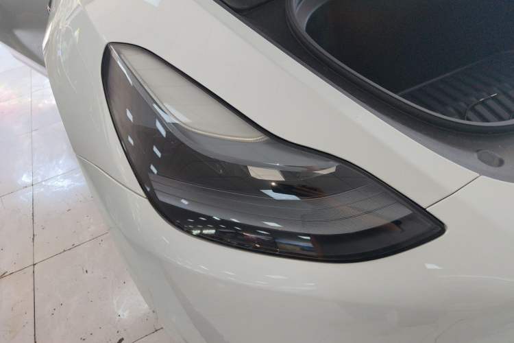 Used Tesla Model Y 2022 Revised Version Rear-Wheel Drive Right Front Headlight