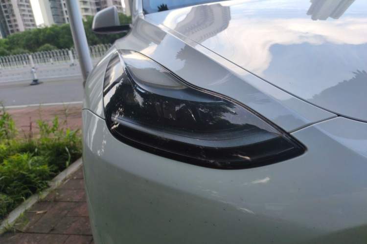 Used Tesla Model Y 2022 Revised Version Long-Range All-Wheel Drive Right Front Headlight
