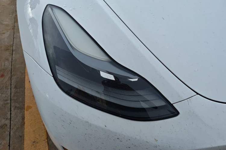 Used Tesla Model Y 2022 Long-Range All-Wheel-Drive Version Right Front Headlight