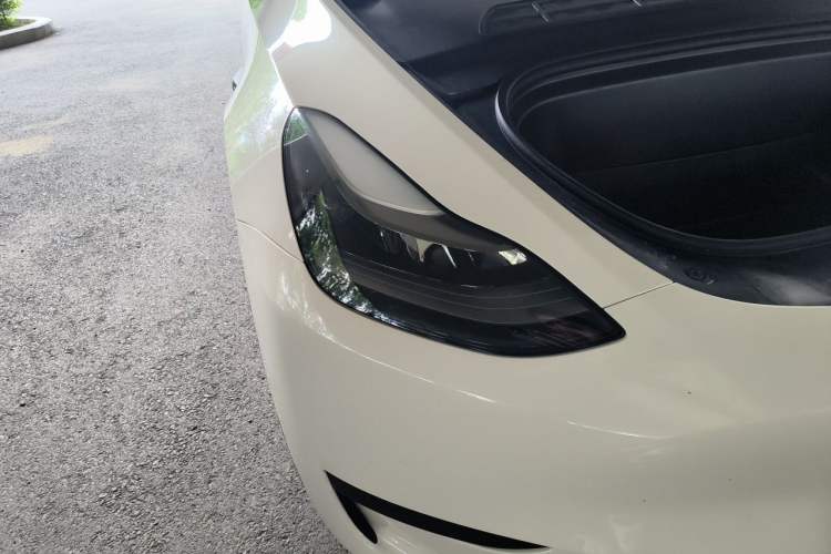 Used Tesla Model Y 2022 Rear-Wheel-Drive Version Right Front Headlight