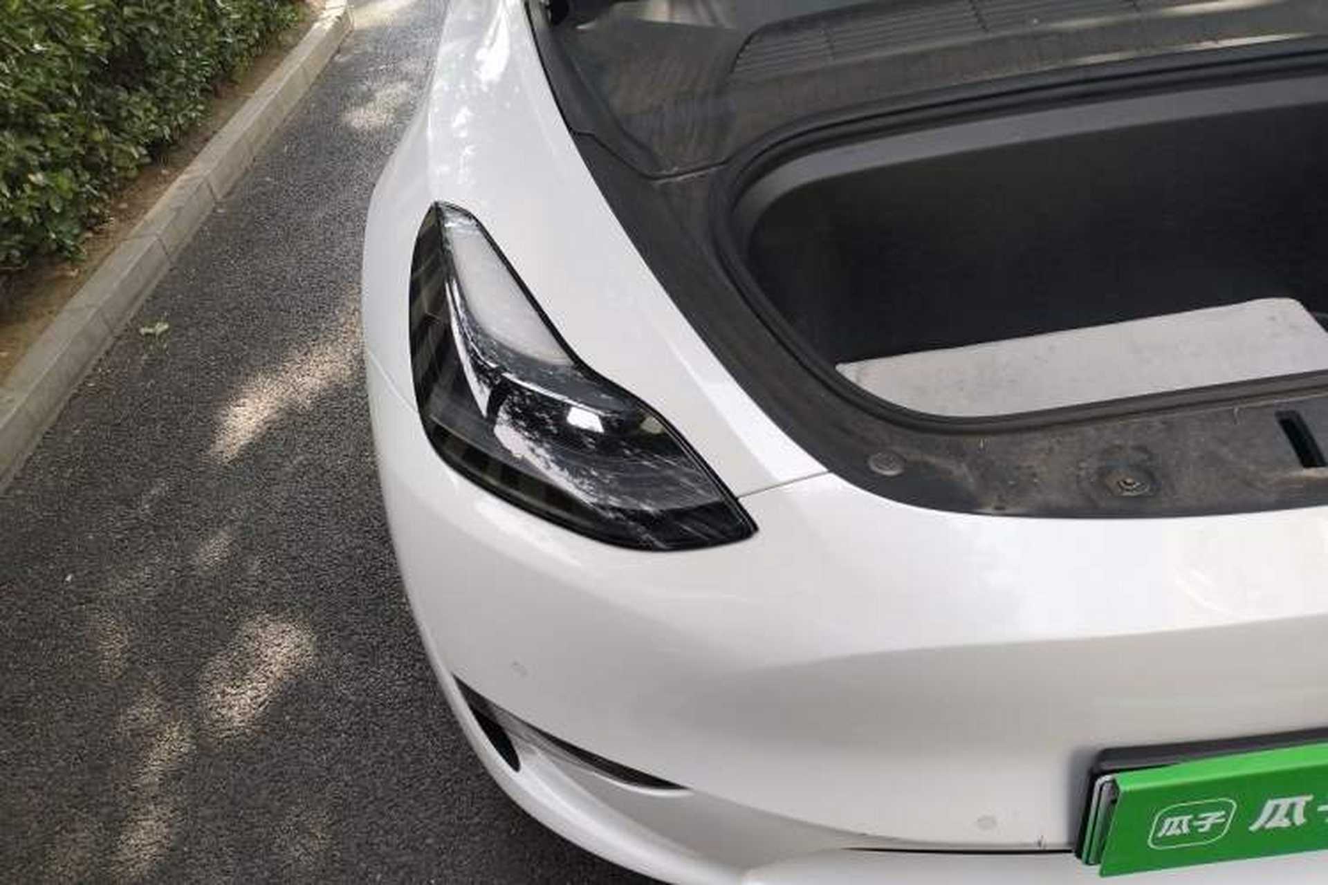 Used Tesla Model Y 2022 Long-Range All-Wheel-Drive Version Right Front Headlight