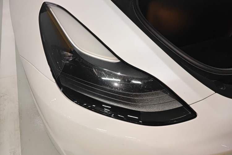 Used Tesla Model Y 2022 Rear-Wheel-Drive Version Right Front Headlight