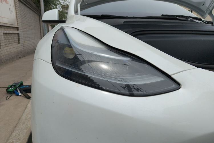 Used Tesla Model Y 2022 Performance High-Performance All-Wheel-Drive Version Right Front Headlight