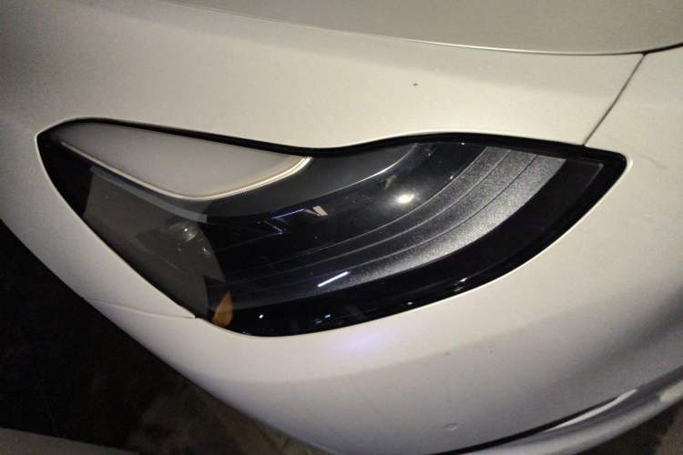 Used Tesla Model Y 2022 Revised Version Rear-Wheel Drive Right Front Headlight