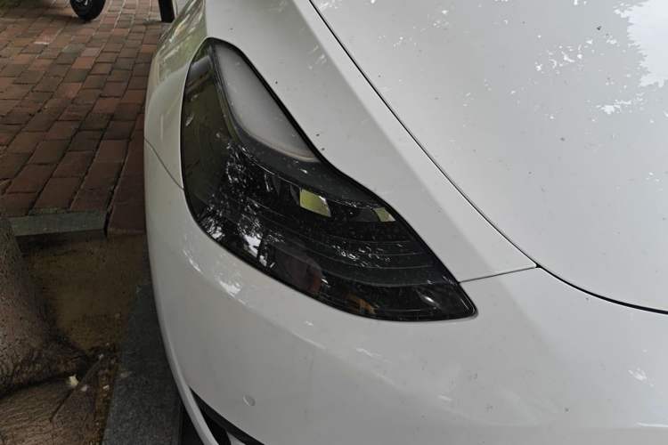 Used Tesla Model Y 2022 Rear-Wheel-Drive Version Right Front Headlight