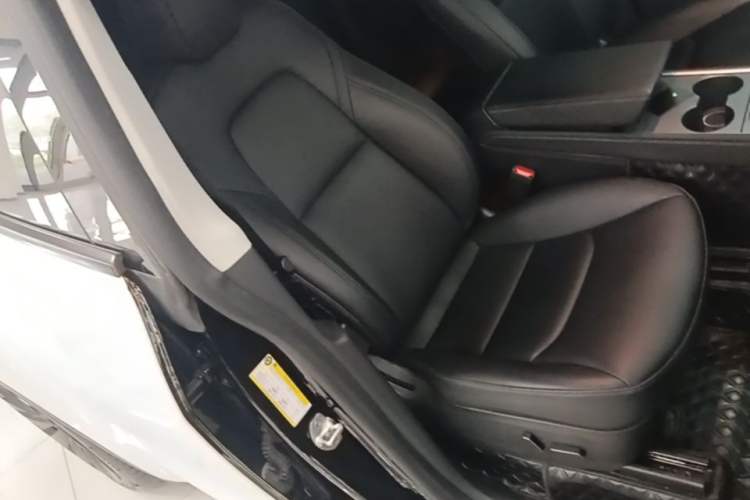 Used Tesla Model Y 2022 Revised Version Rear-Wheel Drive Right Front Seat