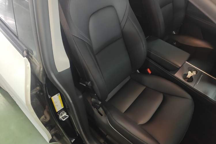Used Tesla Model Y 2022 Revised Version Rear-Wheel Drive Right Front Seat